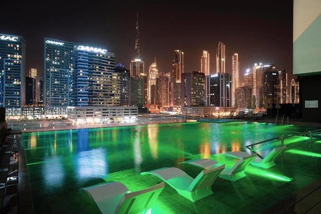 Cozy 1Br In Business Bay With Canal Views Dubai Apartment