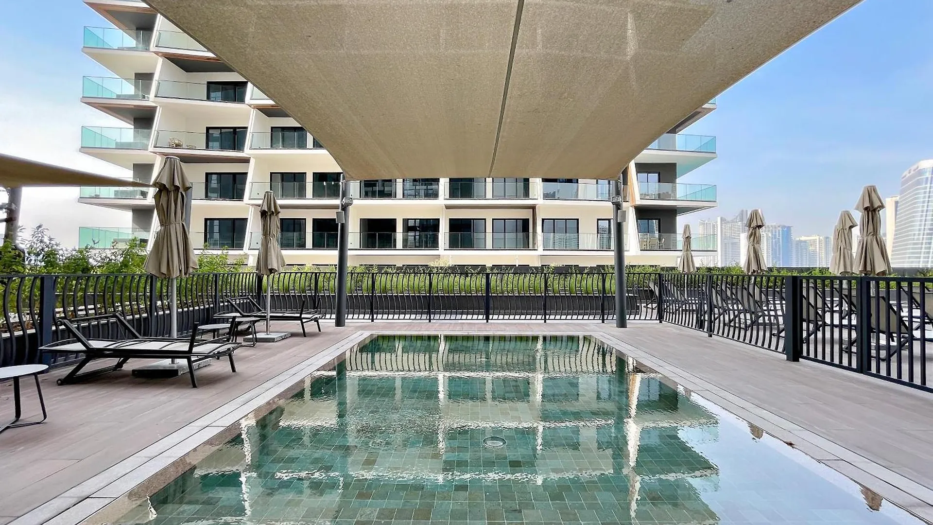 Cozy 1Br In Business Bay With Canal Views Dubai