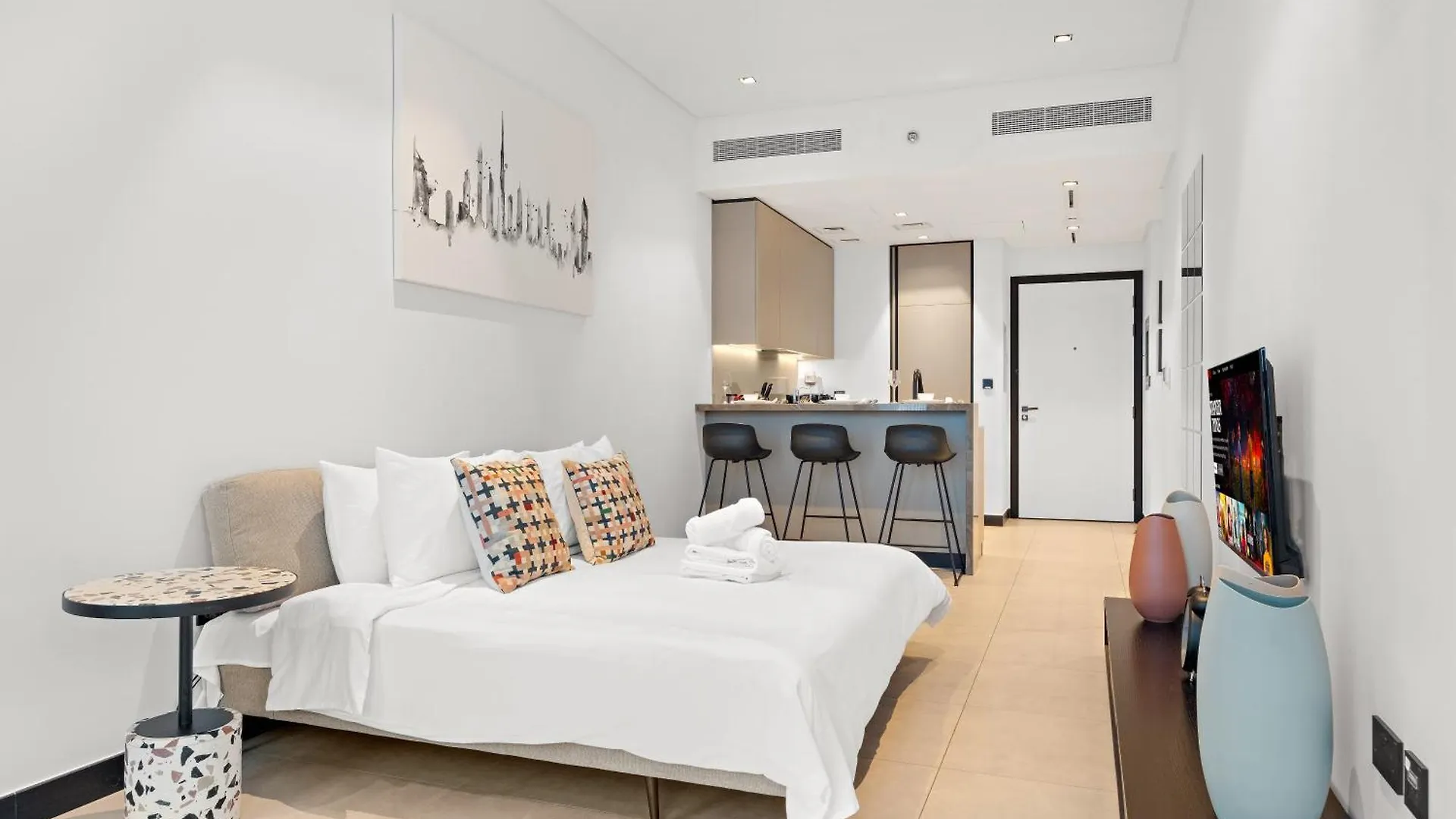 Cozy 1Br In Business Bay With Canal Views Dubai
