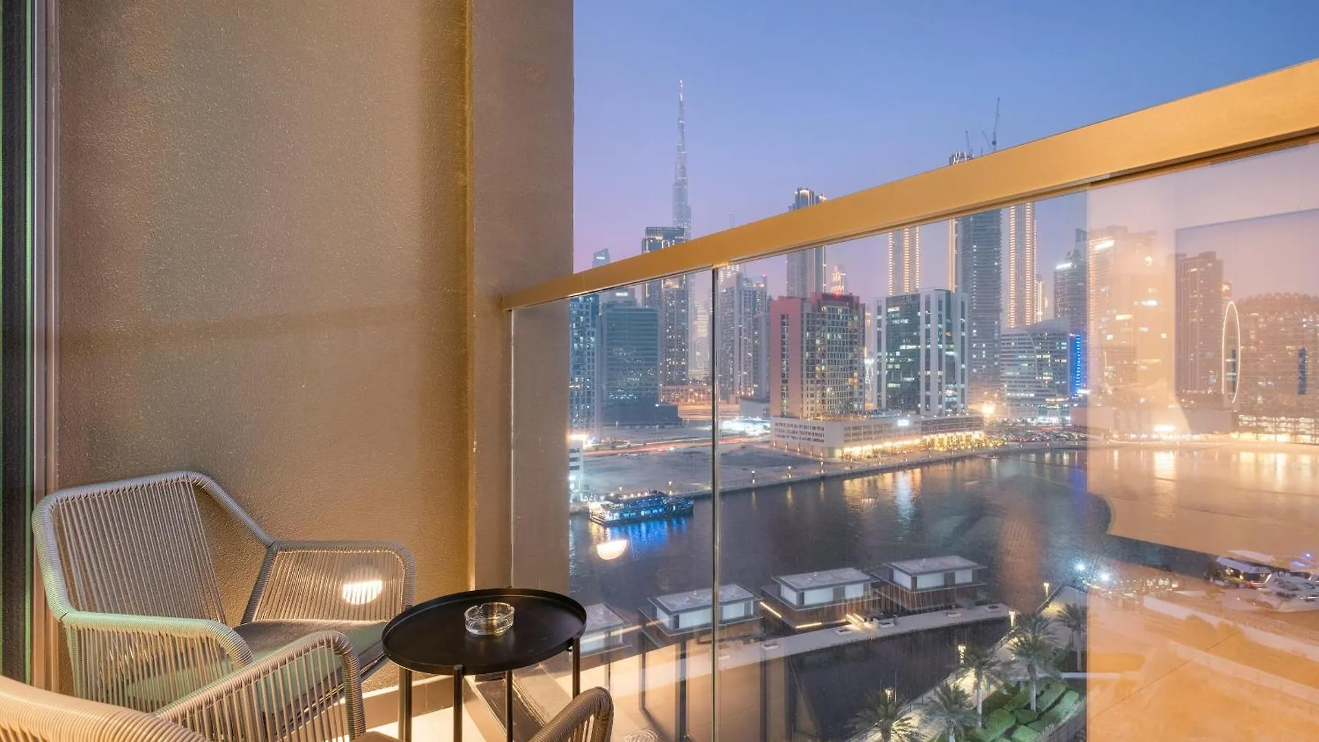 Cozy 1Br In Business Bay With Canal Views Dubai 0*,